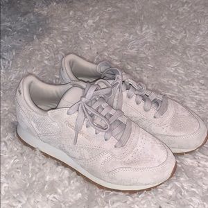 NWOT Reebok Classics Snakeskin